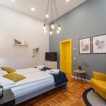 5 Star Luxury Studio-old Town Center *