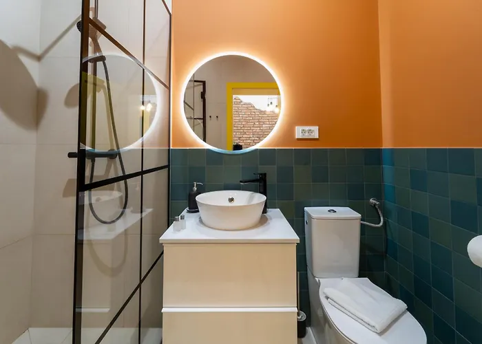 5 Star Luxury Studio-old Town Center דירה *